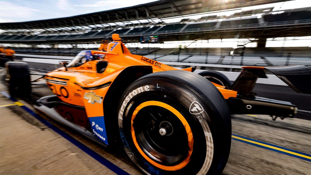The No. 7 VELO Arrow McLaren Chevrolet driven by Alexander Rossi at the IMS Open Test.