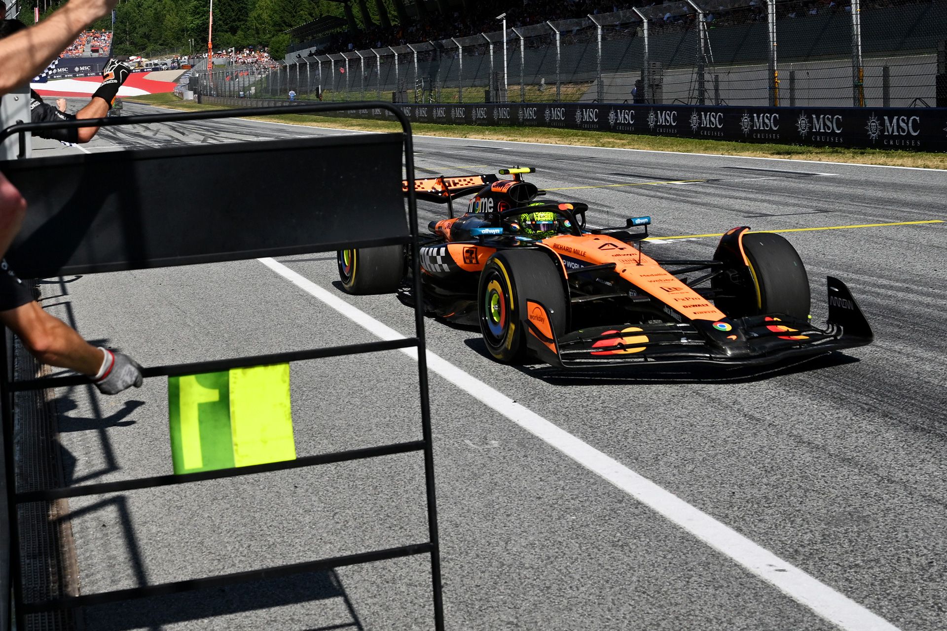 McLaren Pit Board