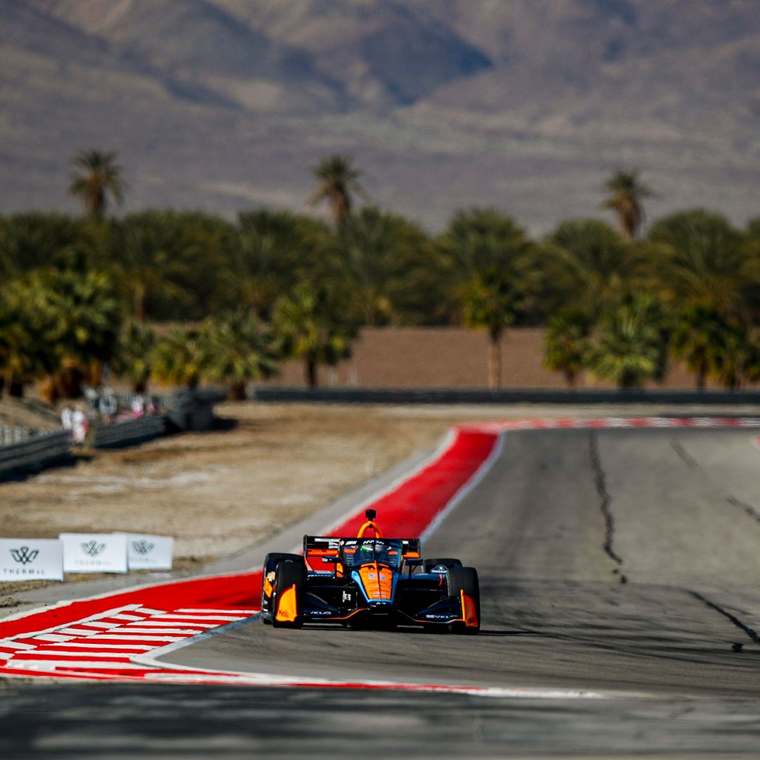 NEW F1 Inspired 2024 Track Calendar Name Thermal Water Bottle