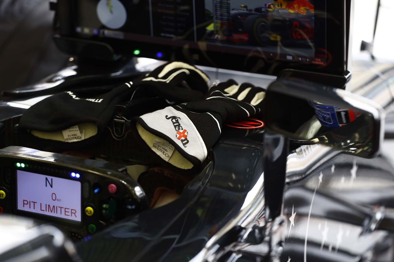 Steering wheel