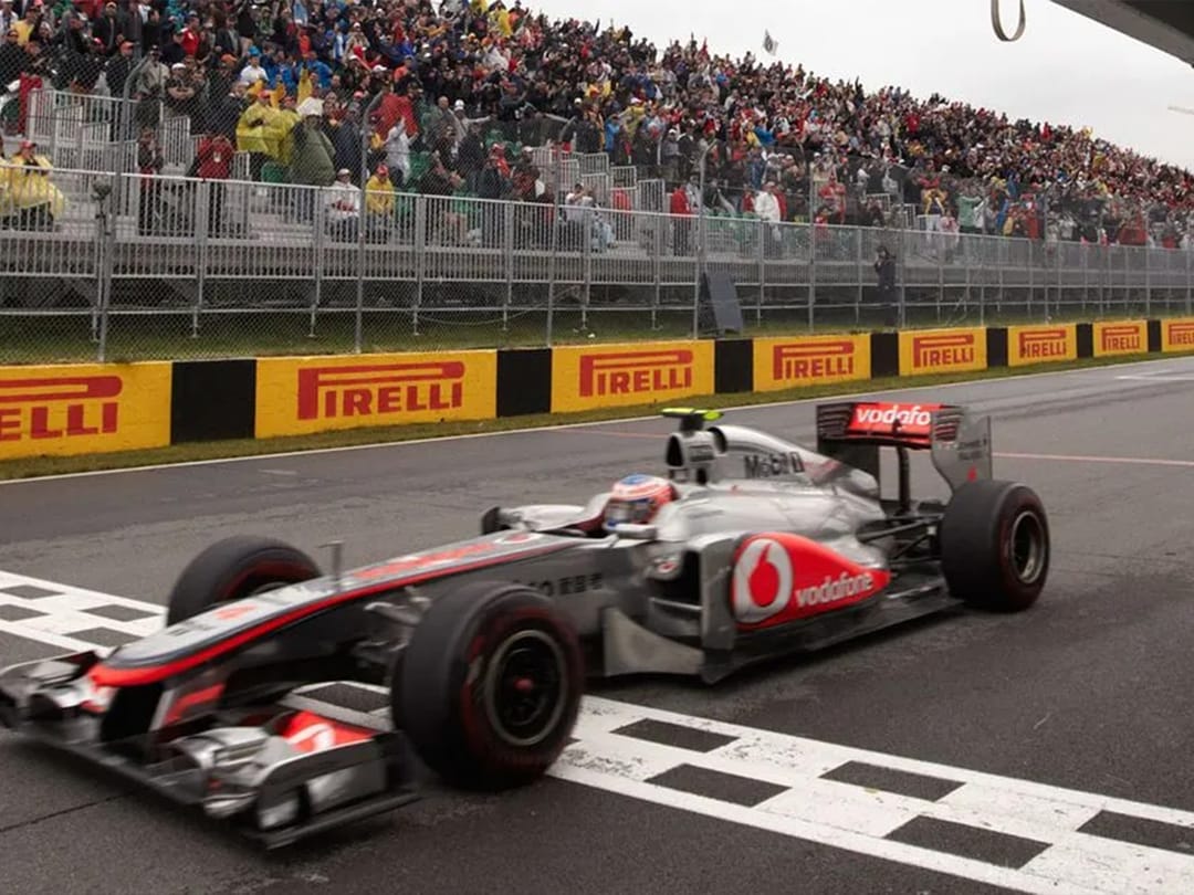 How Button won the 2011 Canadian GP