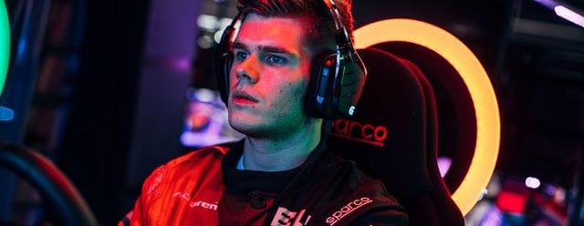 Rudy van Buren wins World’s Fastest Gamer to become official <span class="mclaren">McLAREN</span> simulator driver