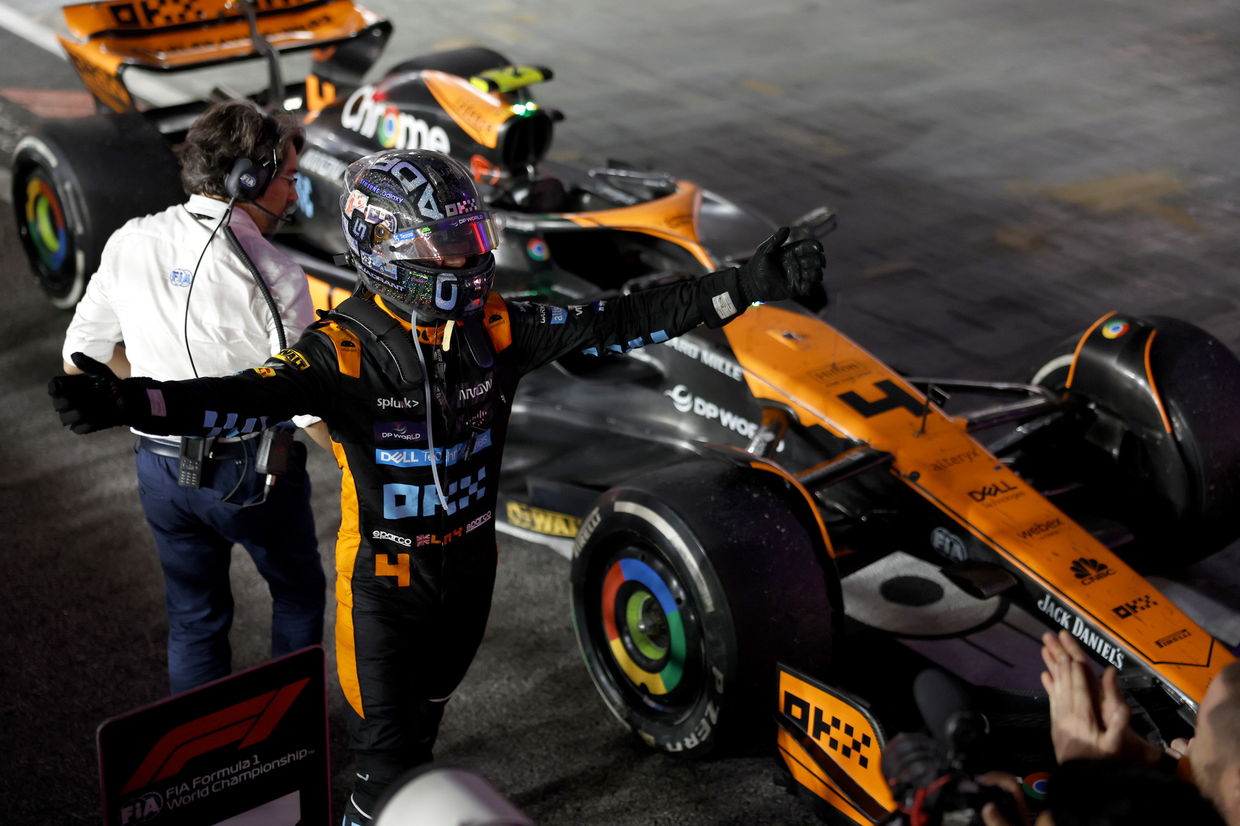 https://mclaren.bloomreach.io/delivery/resources/content/gallery/mclaren-racing/formula-1/2023/singapore-gp/race/report-gp2315_135413_77a4665.jpg